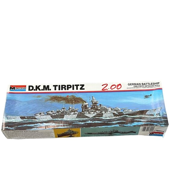Monogram 1977 D.K.M. Tirpitz WWII German Battleship Model Kit 3009 - Picture 3 of 4